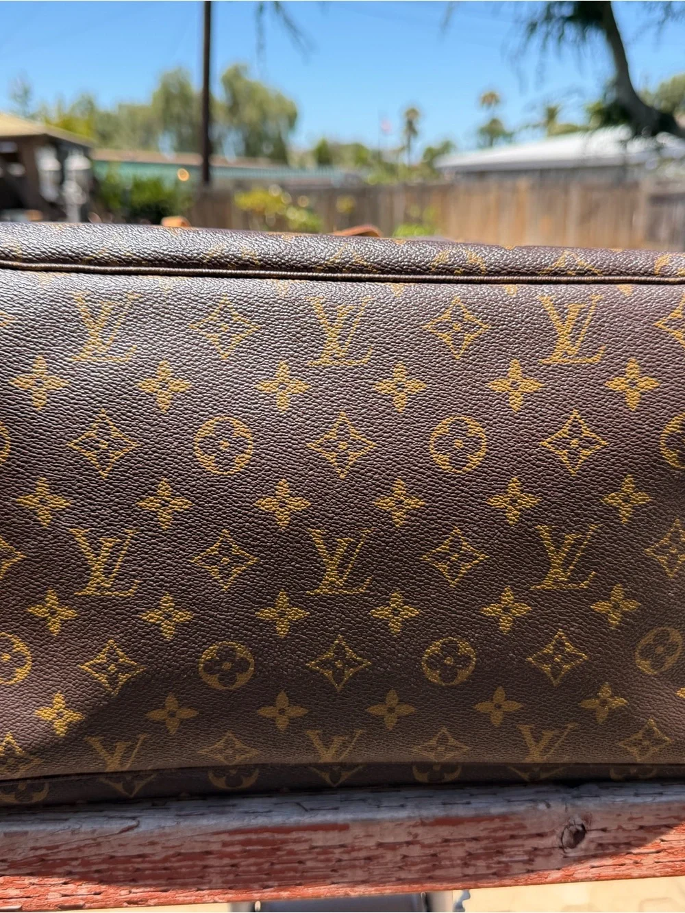 Louis Vuitton Monogram Neverfull GM pivoine